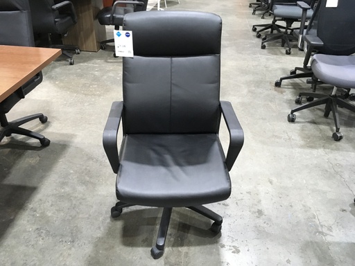 BLK Vinyl Single Function Conference Chair