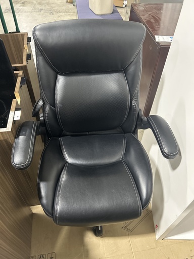 Black Vinyl Mid Back Executive Chair