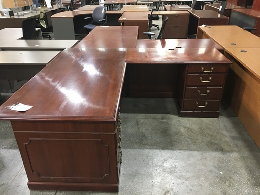 L Shape Traditional Desk Walnut