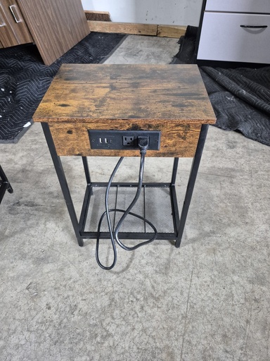15" Small End Table w/ power