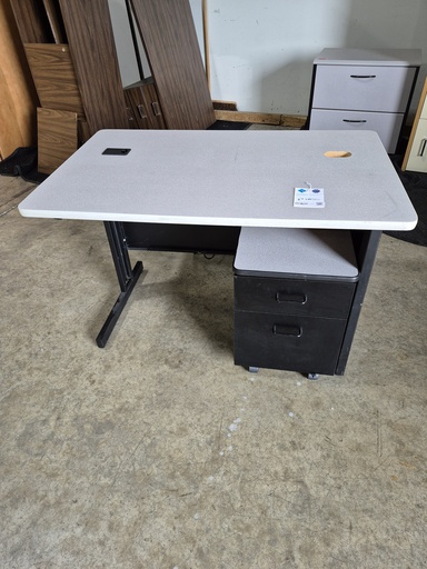 30x48 Table Desk w/ Mobile Ped