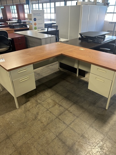 30x66 Hon L Shape Dbl Ped - Oak Top w/Beige Metal Base