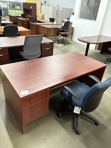 36" x 72" Rectangle desk, left pedestal, avant cherry laminate