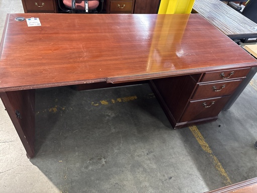 36x72 Traditional Desk Single Ped (Mahogany)