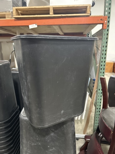 7 Gallon Black Trash Can