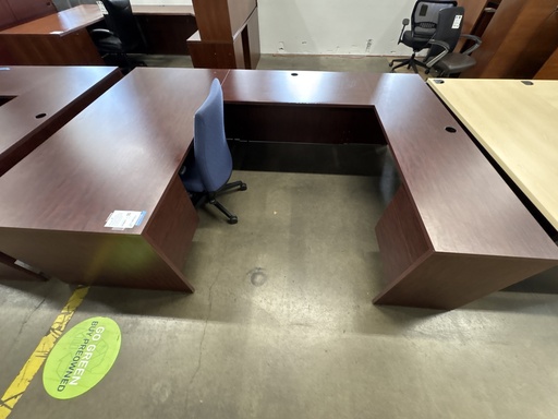 72"x104" U-Group (RH) Mahogany 