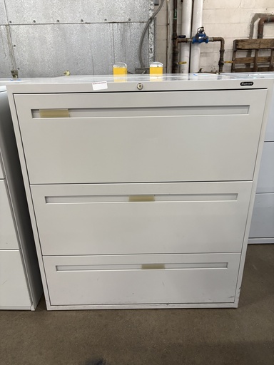 Teknion 3-Dr Lateral file, 42" wide, light grey