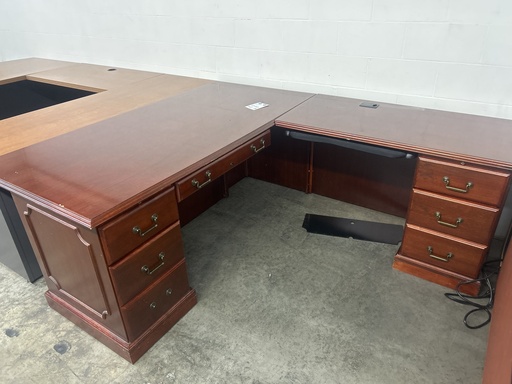72x84" L Shape Desk, RH Traditional, Dbl Ped