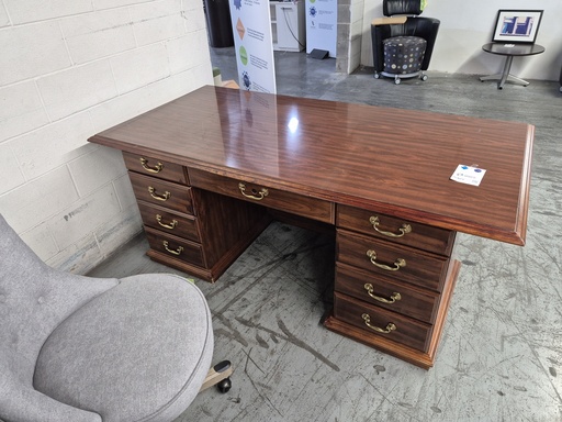 36x72 Mahogany Traditional Desk