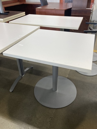 30" Square Table, White, Disk Base 