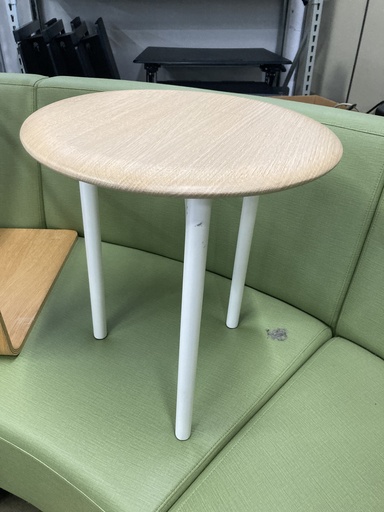 16" Side Table, Elm, White legs