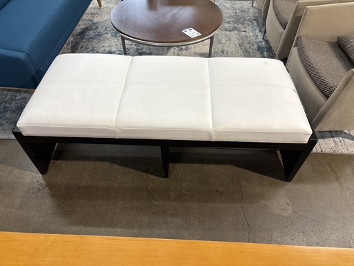 Bench Seat White Leather / Black Base