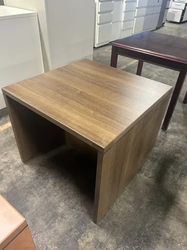 Cherryman End Table - Walnut 