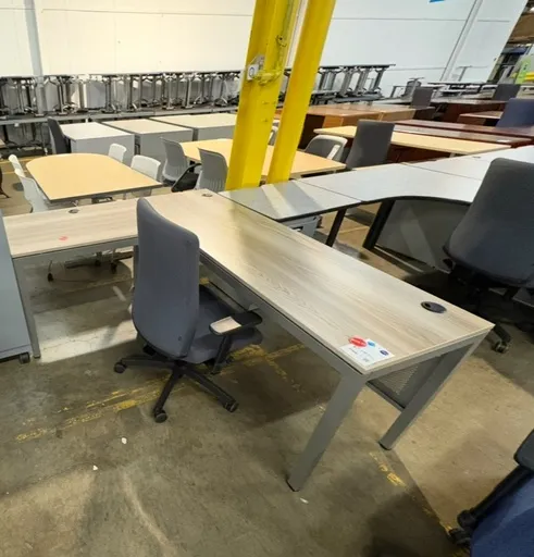 Industrial (LH) L-Desk 72" x 60", no peds