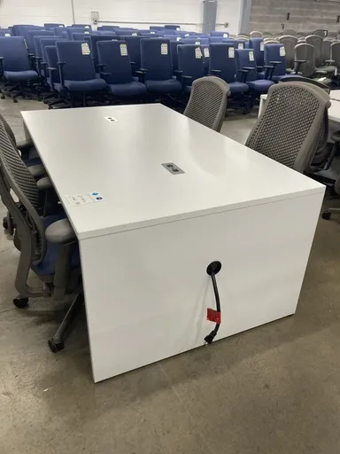 42"X 72" Powered Huddle Table 