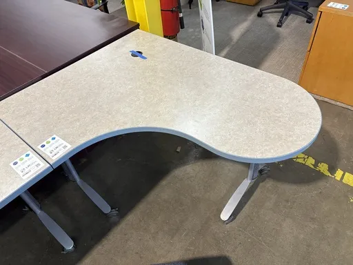 54" X 42" X 24" Right Corner Cove Table desk, on Casters, Pattern Laminate, Silver Vela bases