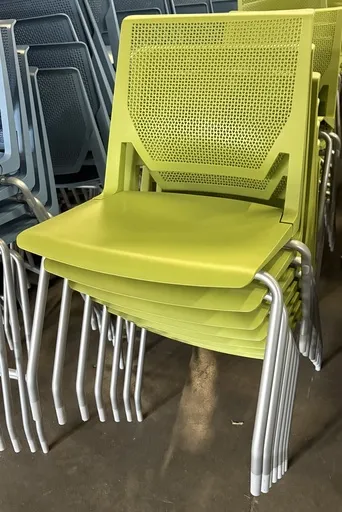 Haworth Very series, Multipurpose chairs, green thermoplastic, armless, silver frame