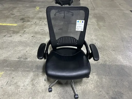 OS-Black Mesh Back Task Chair w/Vinyl Seat and Flip Arms