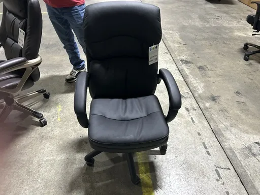 OS-High Back Executive Task Chair - Black Vinyl 