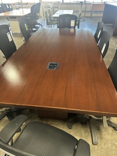8' x 4' Conference Table w/Power (Walnut)